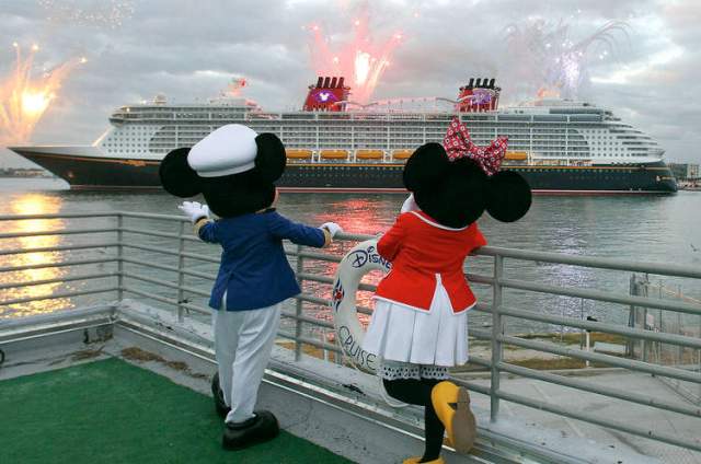 The cruise ship Disney Dream sailed into its homeport Tuesday, January 4, 2011 of Port Canaveral, Fl. after a 16-night trans-atlantic voyage from Germany. (Red Huber/Orlando Sentinel)